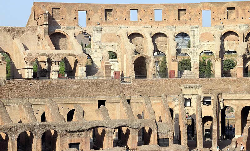 One day in Rome - Coloseum inside